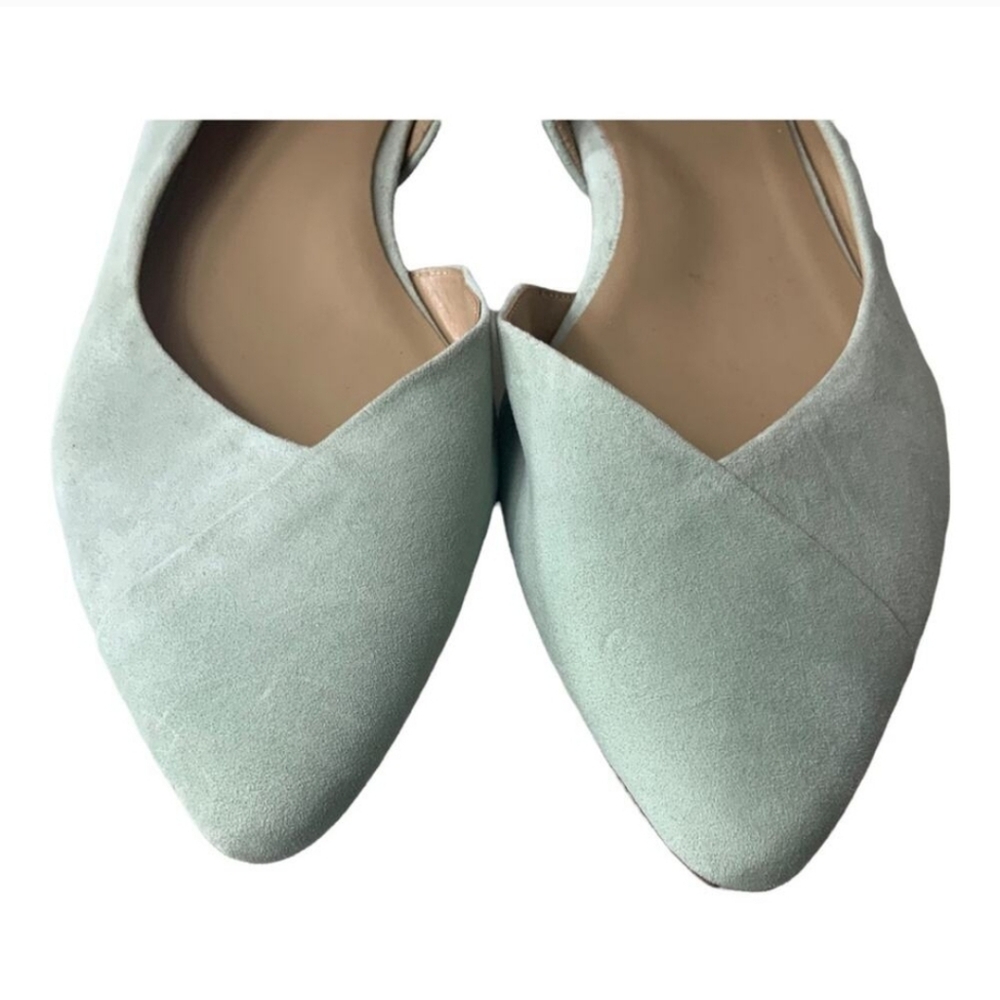 Naturalizer Flats - Picture 4 of 6
